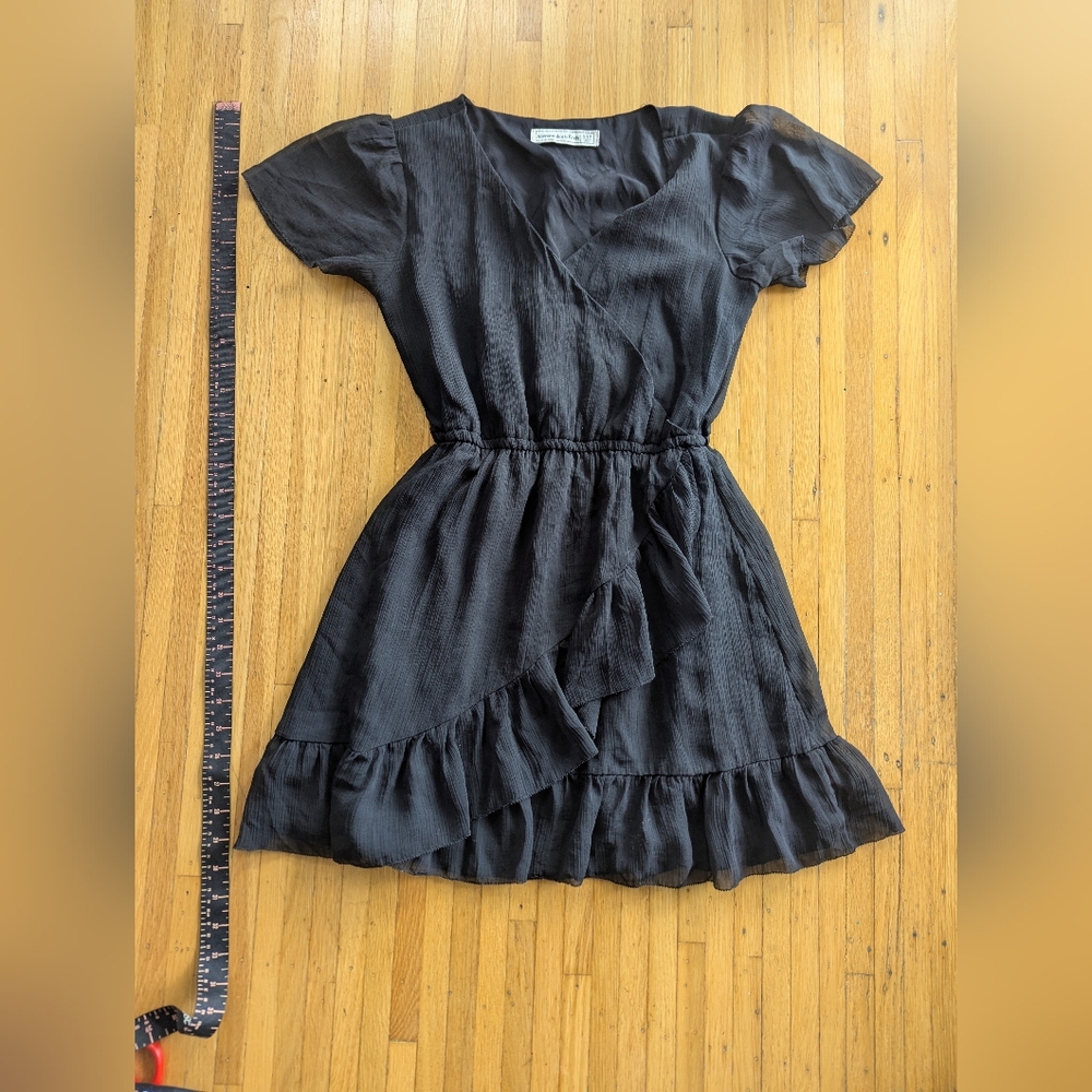 Abercrombie & Fitch Black Mini Dress - Size XS